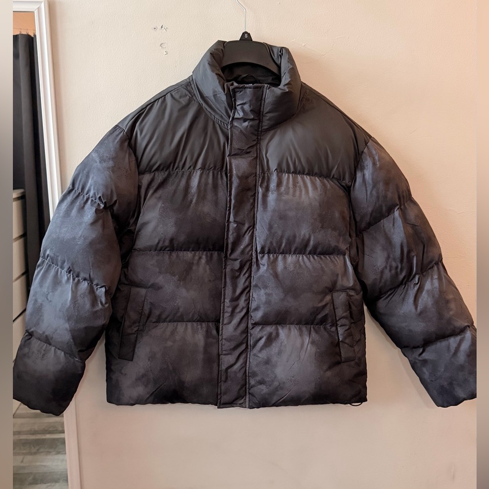 Fabletics Puffer Jacket Black Gray Printed Marble